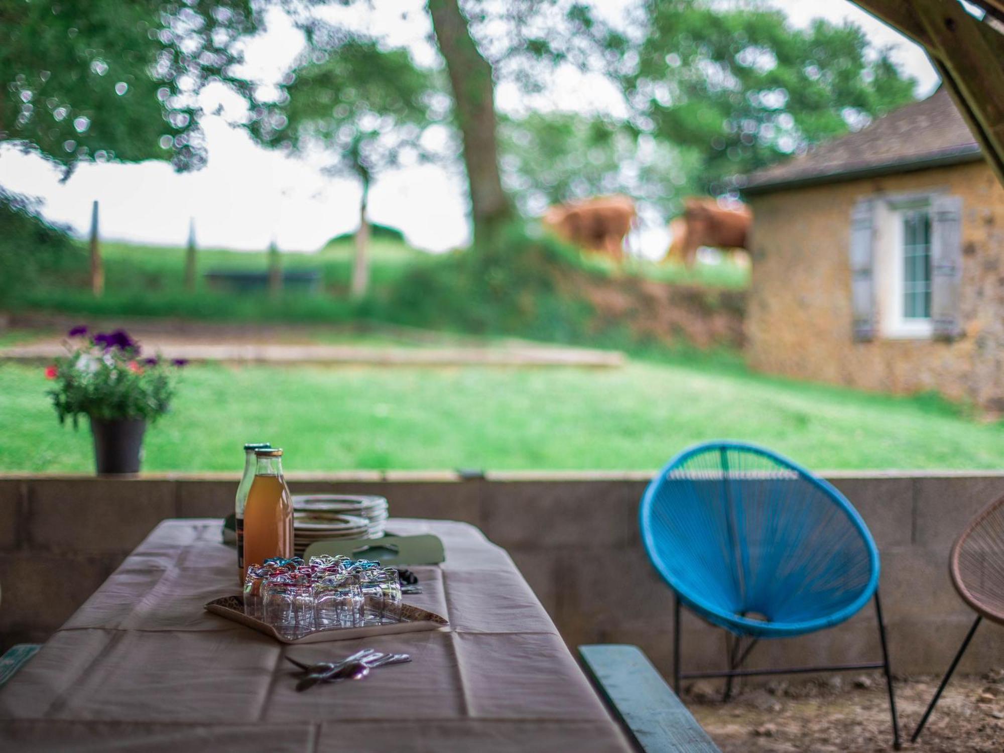 Gite De Charme Renove Avec Cheminee, Terrasse Et Proche Randonnees - Capacite 13 Pers. - Fr-1-410-179 Saint-Leonard-des-Bois Bagian luar foto